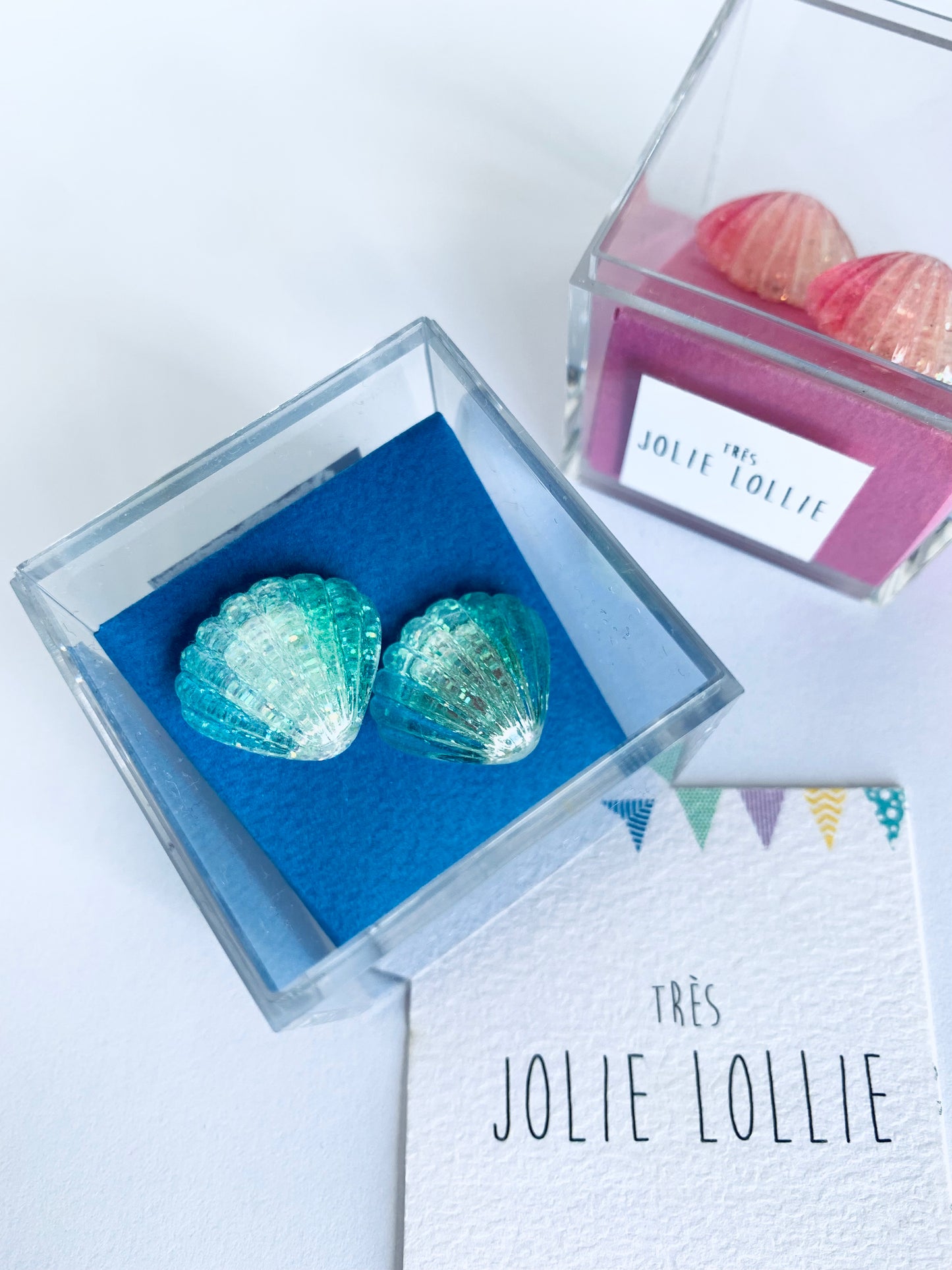 Seashell Clip Earrings - Turquoise