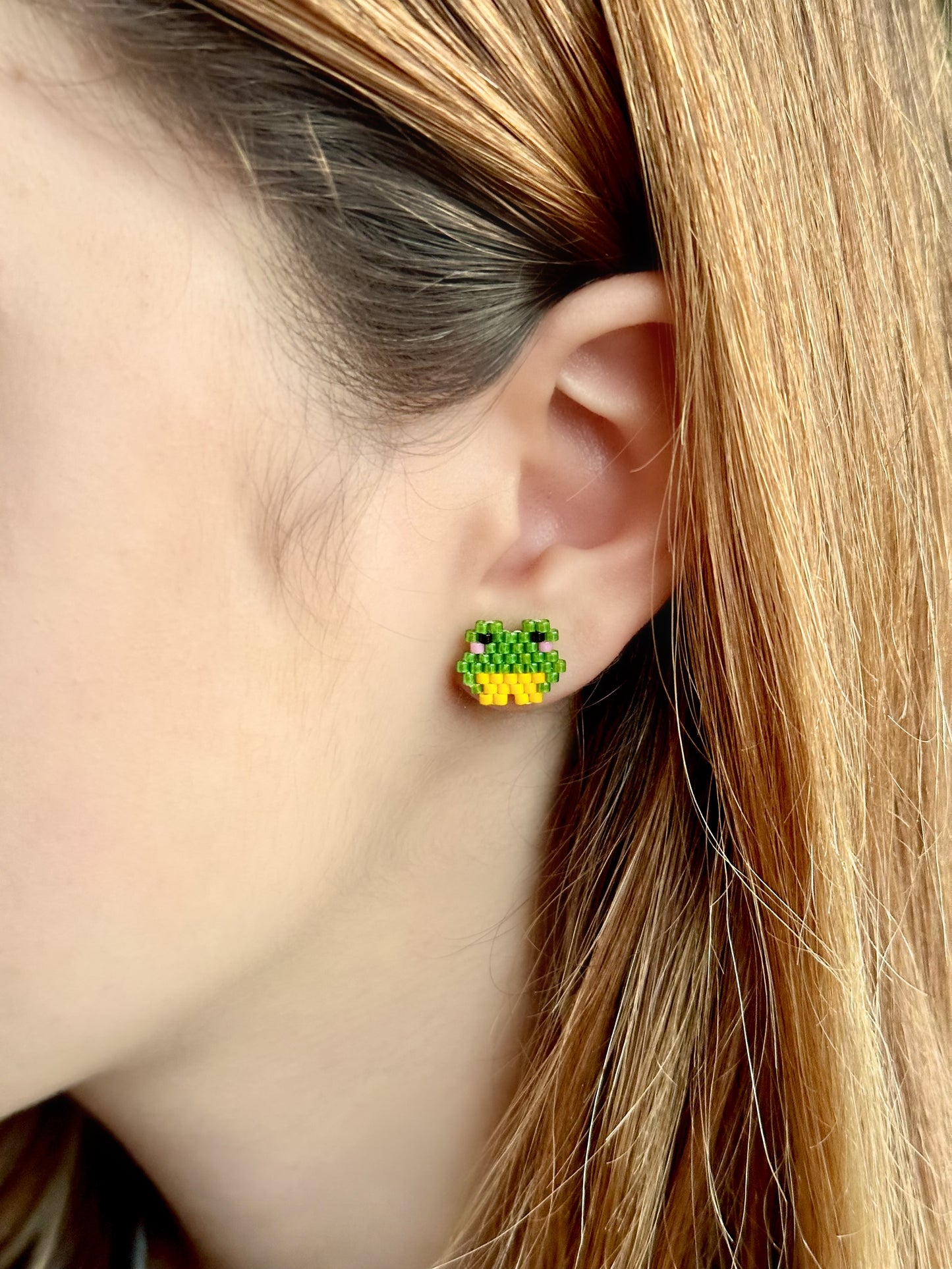 Miyuki Frog Silver Stud Earring