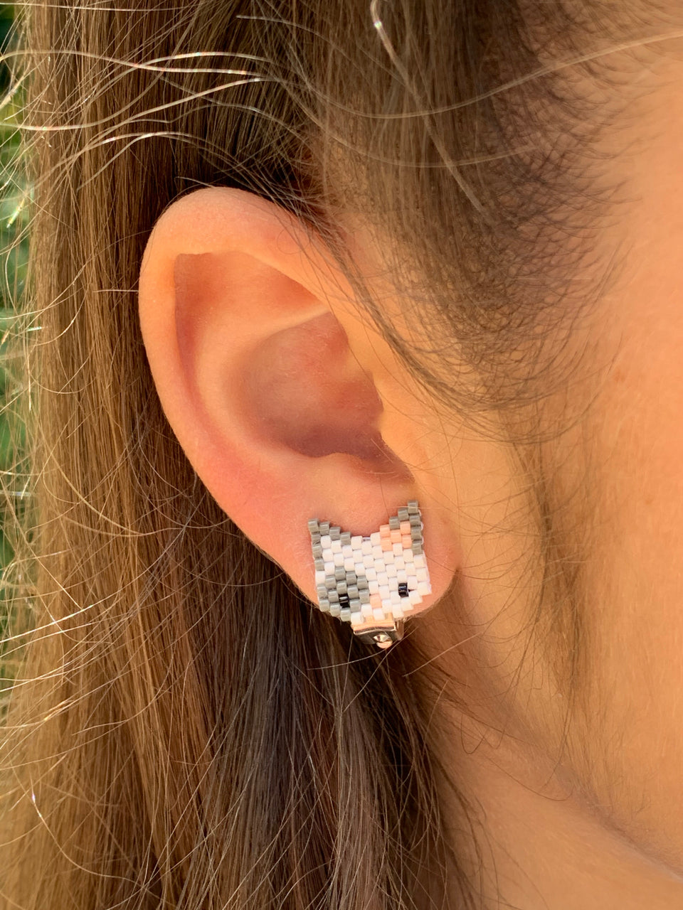 Miyuki Cat Clip Earrings