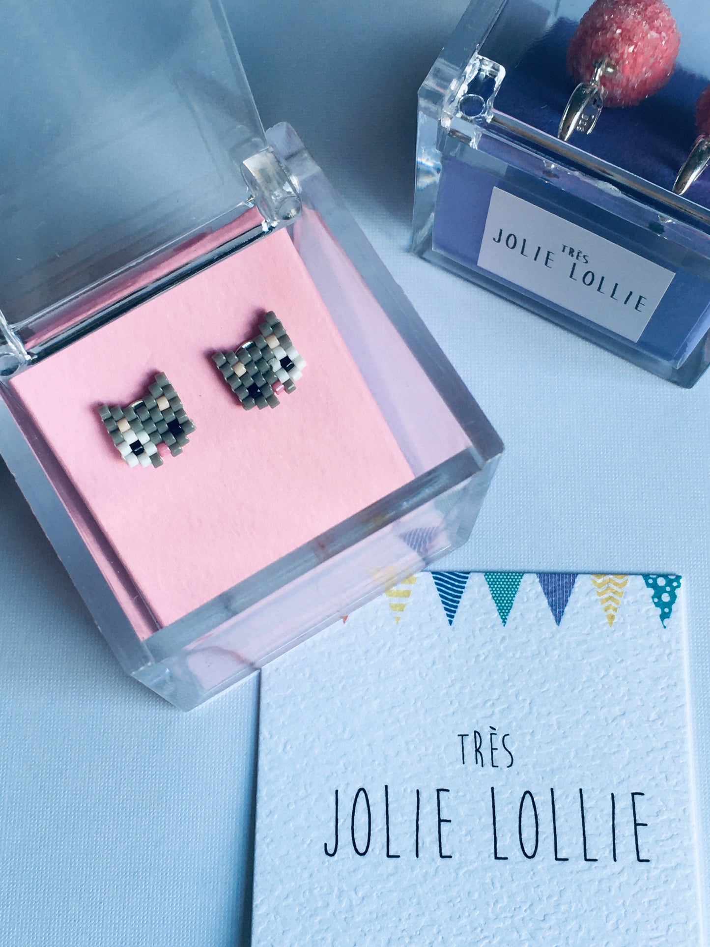Miyuki Cat Silver Stud Earring