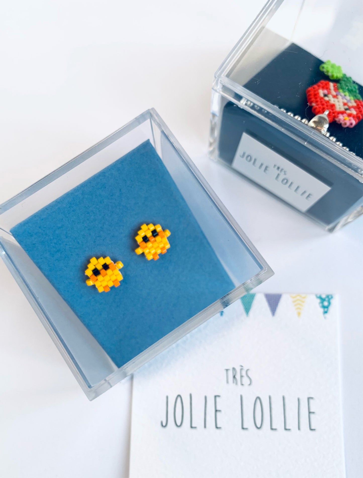 Miyuki Chick Silver Stud Earring