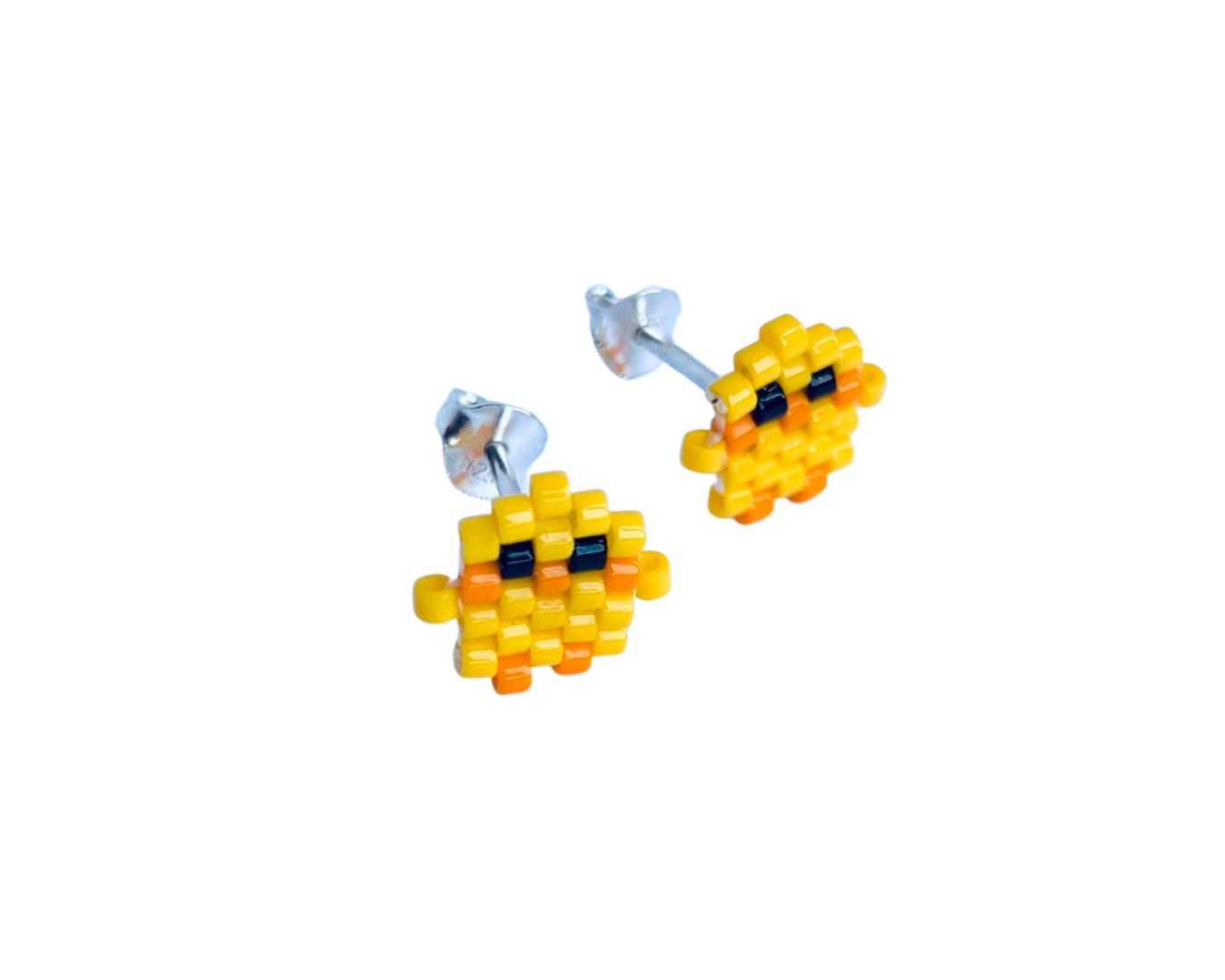 Miyuki Chick Silver Stud Earring